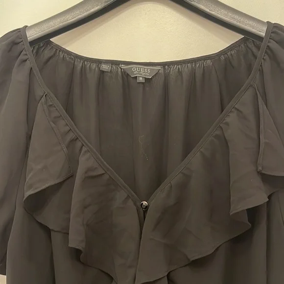 Guess top - Picture 2 of 3